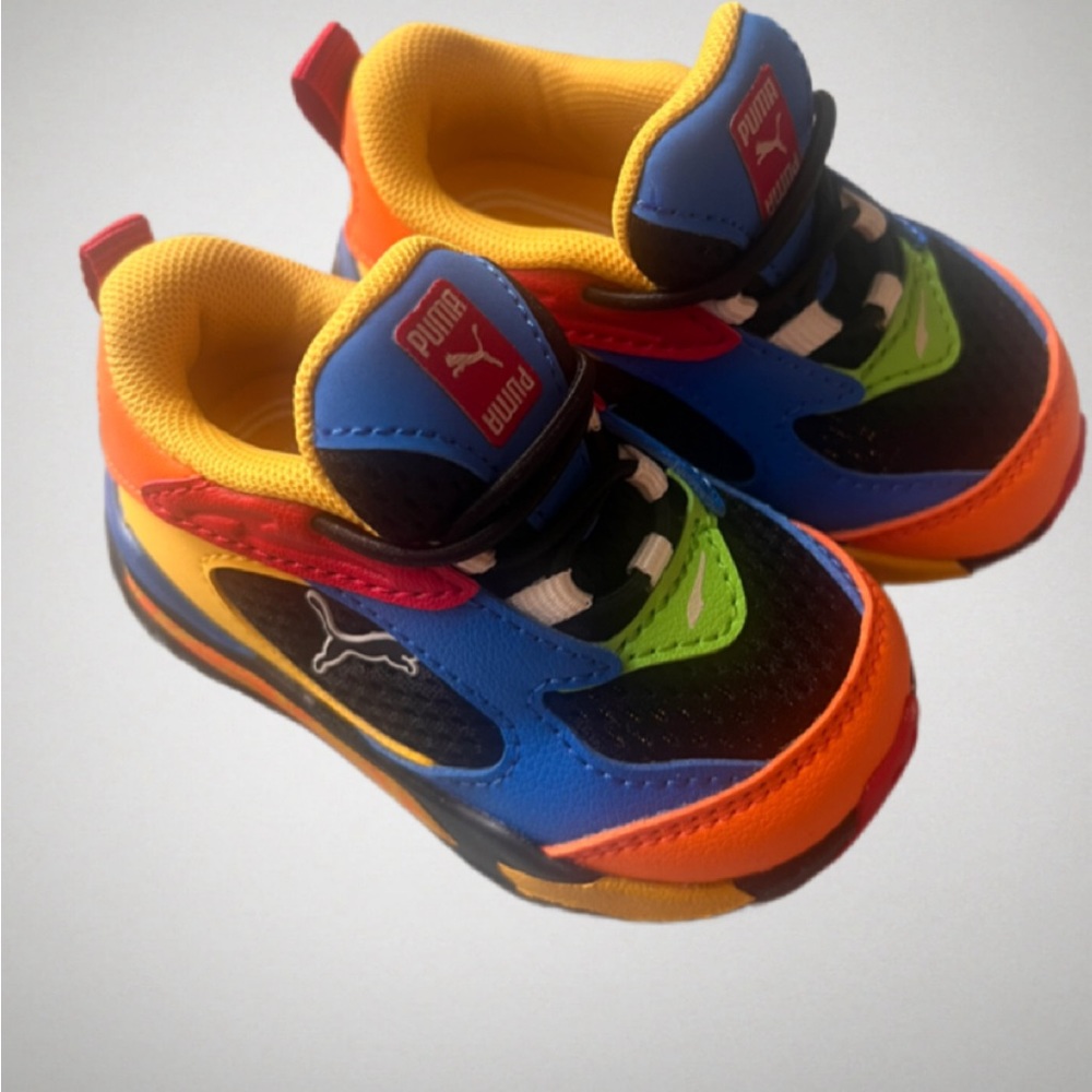 Puma colorful toddler sneakers 4c